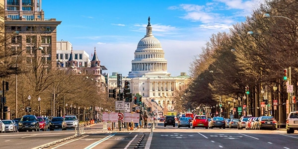 Looking at the Capitol Building in Washington, D.C., from street view