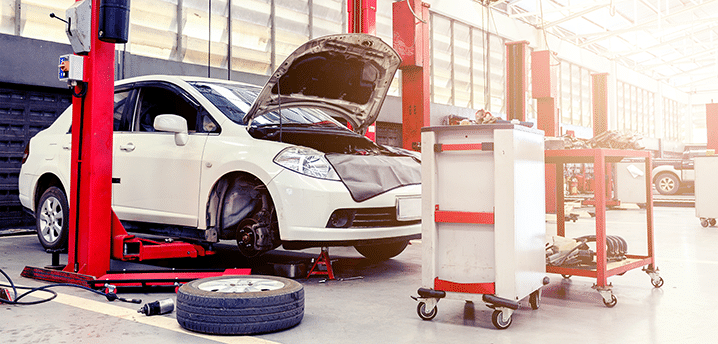 car repair station | Budgeting for Car Maintenance Expenses